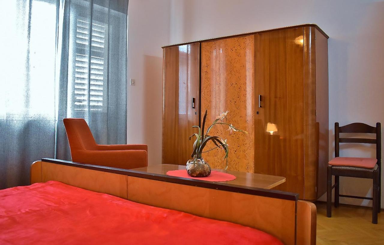 Apartman Balen J. Banjol Exterior photo
